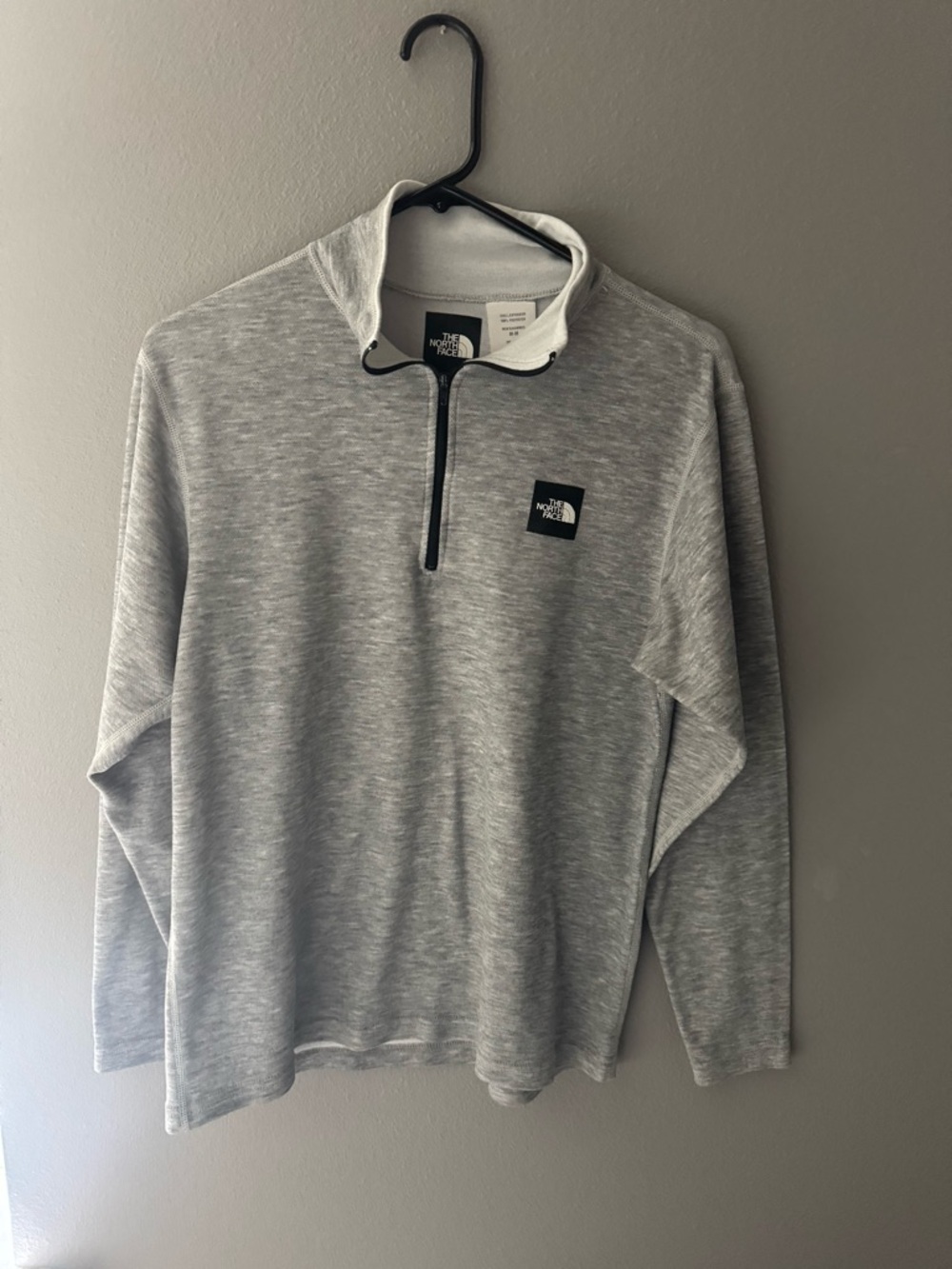 The North Face Men's Heather Gray Half-Zip Pullover